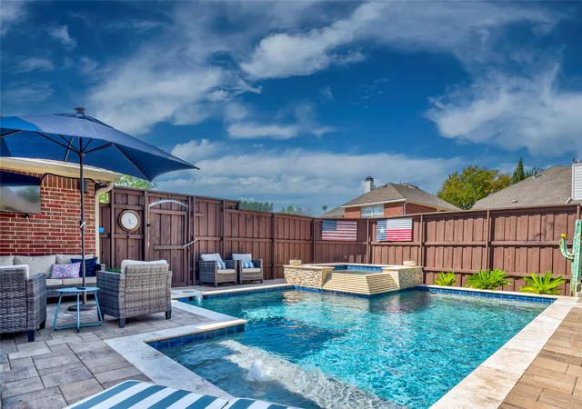 Photo 3 of Single family home for sale at 8745 Turnberry Dr, Frisco, TX 75036 | MLS# 21386361 | Listing updated on 2026-10-09