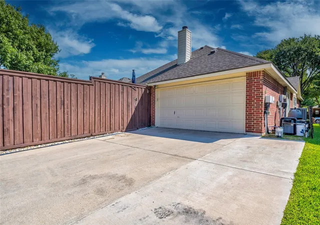 Photo 40 of Single family home for sale at 8745 Turnberry Dr, Frisco, TX 75036 | MLS# 21386361 | Listing updated on 2026-10-09