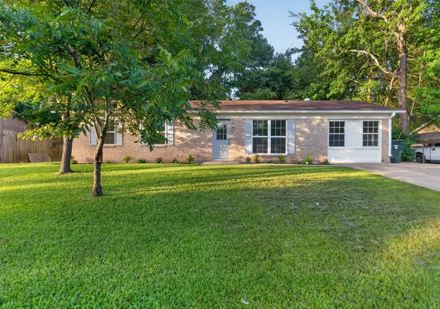 Photo 1 of Single family home for sale at 2313 Danica, Tyler, TX 75701 | MLS# 21387874 | Listing updated on 2026-09-16