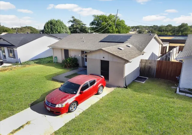 Photo 1 of Single family home for sale at 705 Parker Cir, Garland, TX 75040 | MLS# 21385139 | Listing updated on 2026-10-02