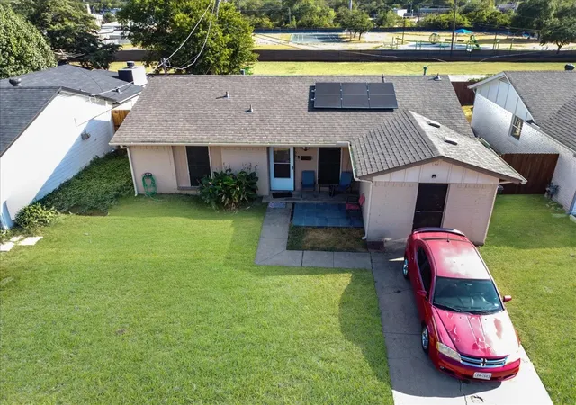 Photo 3 of Single family home for sale at 705 Parker Cir, Garland, TX 75040 | MLS# 21385139 | Listing updated on 2026-10-02