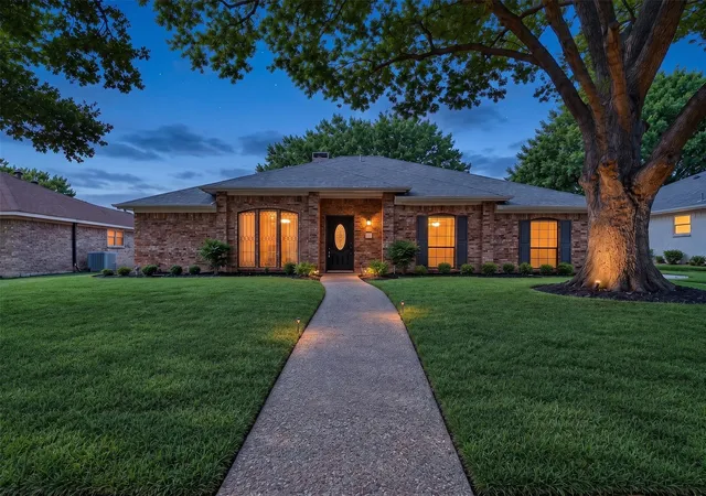 Photo 31 of Single family home for sale at 805 Green Brk Dr, Allen, TX 75002 | MLS# 21386586 | Listing updated on 2026-10-08