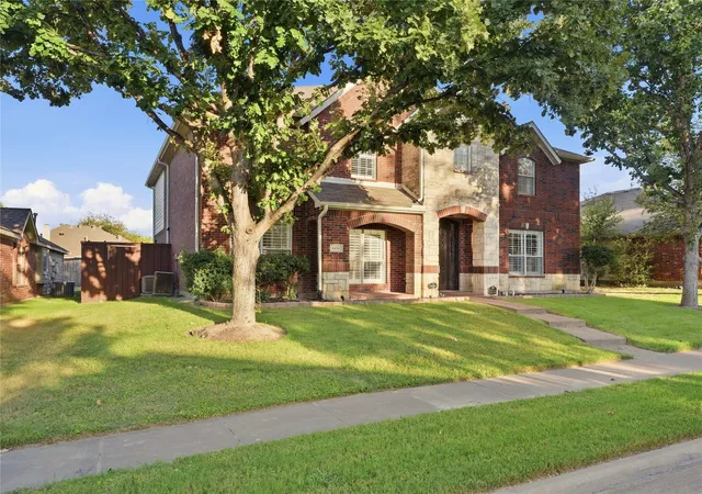 Photo 3 of Single family home for sale at 6436 Landmark Trl, The Colony, TX 75056 | MLS# 21387085 | Listing updated on 2026-09-17