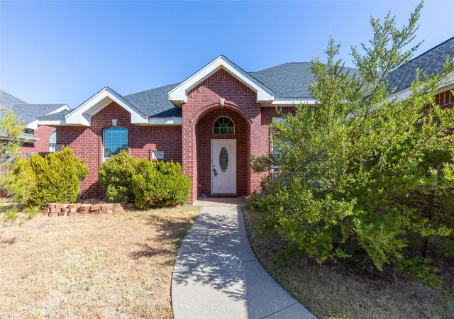 Photo 3 of Single family home for sale at 2234 Old Ironsides Rd, Abilene, TX 79601 | MLS# 21382956 | Listing updated on 2026-10-07