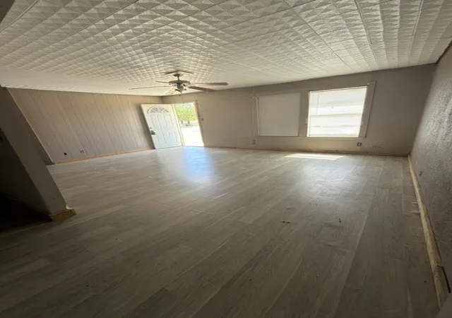 Photo 3 of Single family home for sale at 602 Peterson Dr, Jacksboro, TX 76458 | MLS# 21387964 | Listing updated on 2026-09-18