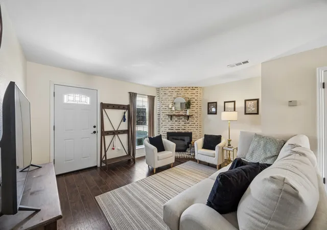 Photo 3 of Condo for sale at 2500 E Park Blvd #P5, Plano, TX 75074 | MLS# 21387889 | Listing updated on 2026-09-27