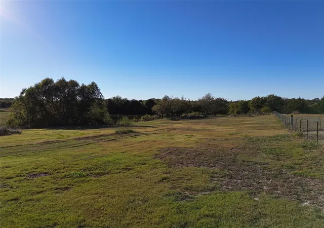 Photo 3 of Land for sale at Tbd Lake Dr, Nevada, TX 75173 | MLS# 21387956 | Listing updated on 2026-09-30