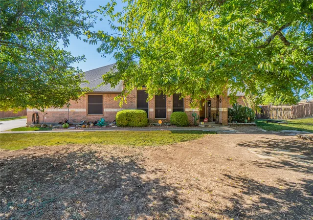 Photo 1 of Single family home for sale at 2830 Brads Way, Midlothian, TX 76065 | MLS# 21385772 | Listing updated on 2026-09-26