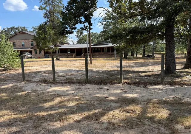 Photo 2 of Single family home for sale at 194 Cr 2220, Talco, TX 75487 | MLS# 21387955 | Listing updated on 2026-09-23