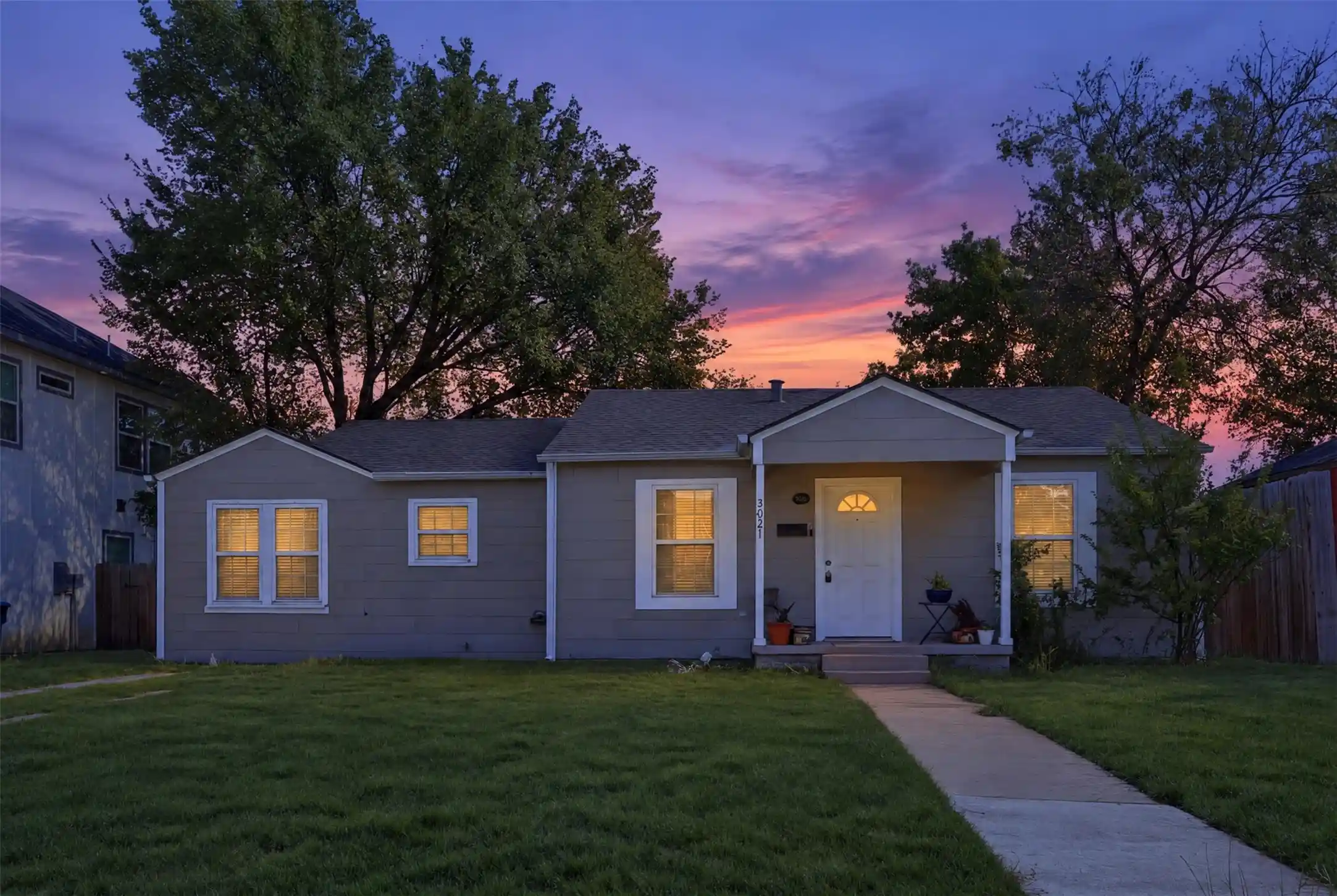 Photo 1 of Single family home for sale at 3821 Winfield Ave, Fort Worth, TX 76109 | MLS# 21388002 | Listing updated on 2026-10-09