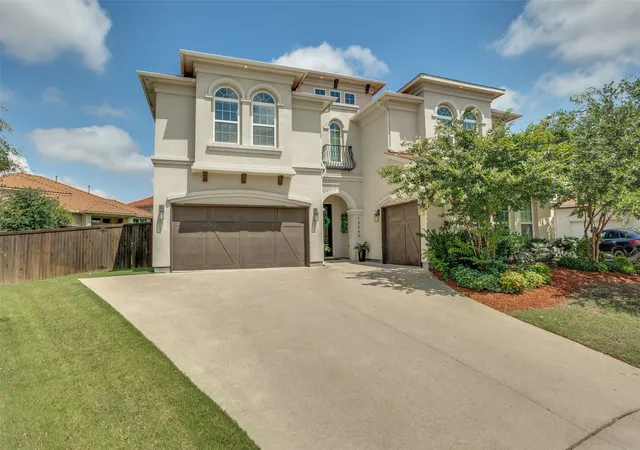 Photo 3 of Single family home for sale at 13500 Ponder Ln, Frisco, TX 75035 | MLS# 21385812 | Listing updated on 2026-10-08