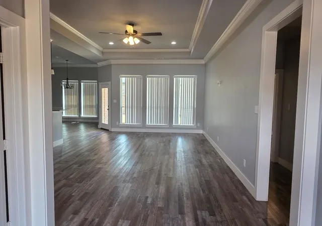 Photo 2 of Single family home for sale at 906 Stone Meadow Dr, Mabank, TX 75147 | MLS# 21388007 | Listing updated on 2026-09-17