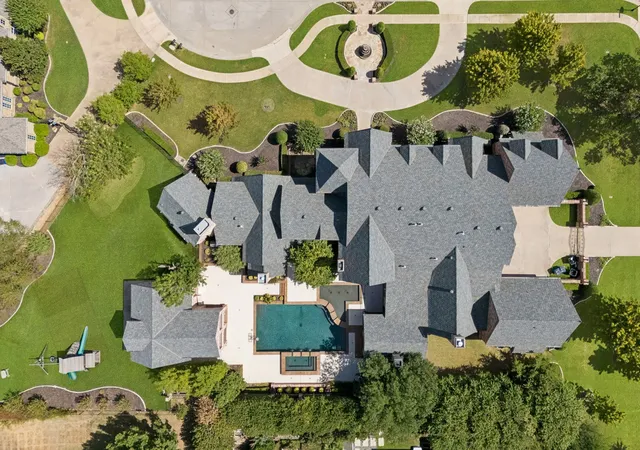 Photo 34 of Mansion for sale at 6900 Rockingham Ct, Colleyville, TX 76034 | MLS# 21372196 | Listing updated on 2026-10-07