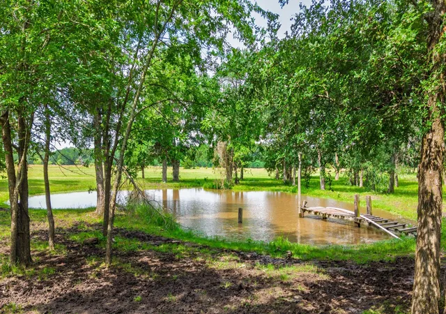 Single family home for sale at 7478 County Rd 1020, Wolfe City, TX 75496 | MLS# 21388021