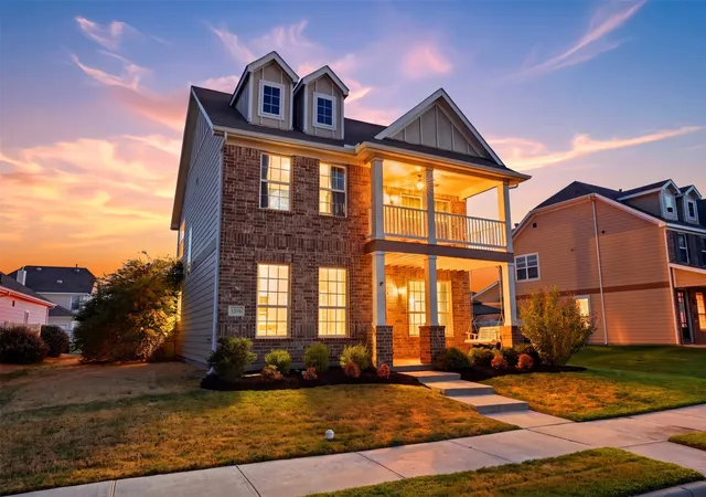 Photo 3 of Single family home for sale at 1516 Ellis Ln, Aubrey, TX 76227 | MLS# 21385937 | Listing updated on 2026-10-07