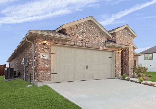 Photo 3 of Single family home for sale at 3241 Baehr Dr, Royse City, TX 75189 | MLS# 21386049 | Listing updated on 2026-10-02
