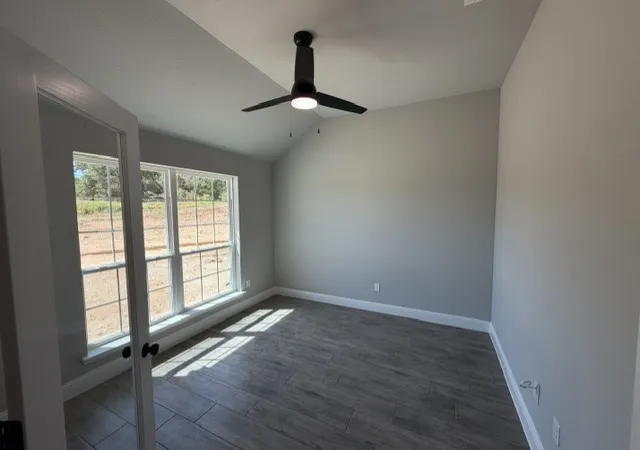 Photo 3 of Single family home for sale at 924 Eagles Way, Springtown, TX 76082 | MLS# 21388069 | Listing updated on 2026-09-17