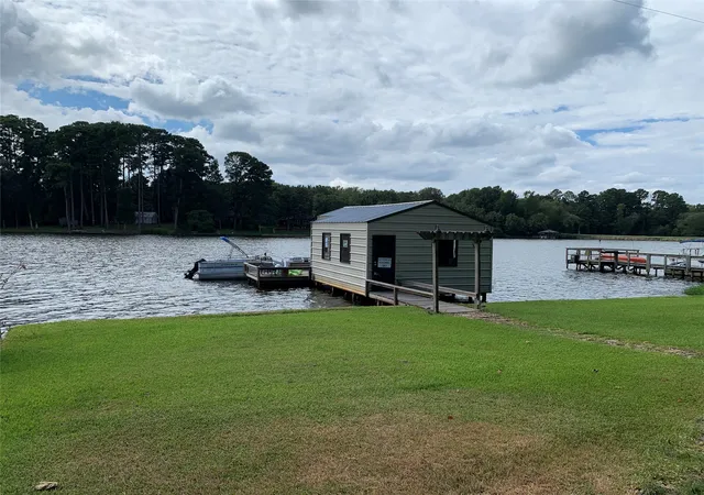 Photo 1 of Single family home for sale at 1361 County Rd 3230, Quitman, TX 75783 | MLS# 21388001 | Listing updated on 2026-09-20