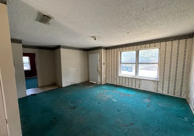 Photo 2 of Single family home for sale at 741 Calvert St, Sulphur Springs, TX 75482 | MLS# 21386580 | Listing updated on 2026-09-17