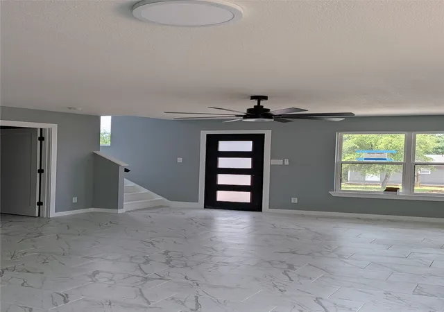 Photo 3 of Single family home for sale at 5523 San Jacinto Dr #9, Granbury, TX 76048 | MLS# 21383771 | Listing updated on 2026-09-17