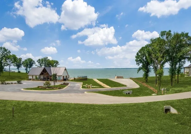 Photo 3 of Land for sale at 1593 Shoreline Dr, Kemp, TX 75143 | MLS# 21388162 | Listing updated on 2026-10-09