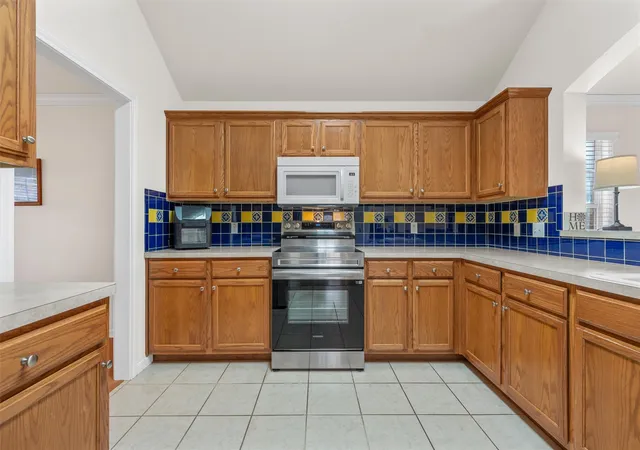 Photo 4 of Single family home for sale at 2541 Massey Ln, Robinson, TX 76706 | MLS# 21388277 | Listing updated on 2026-10-09
