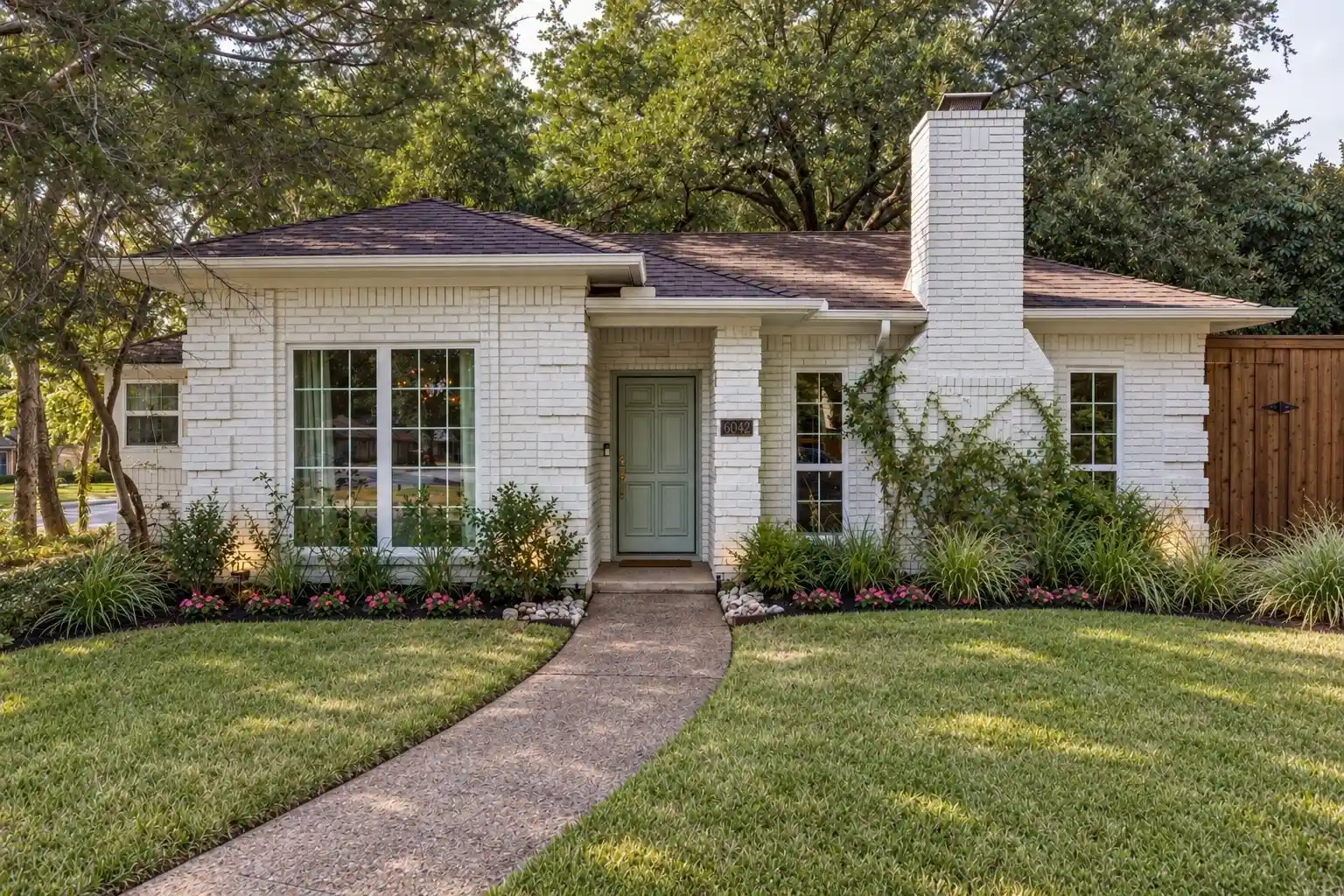 Photo 1 of Single family home for sale at 6042 Mercedes Ave, Dallas, TX 75206 | MLS# 21388285 | Listing updated on 2026-10-28