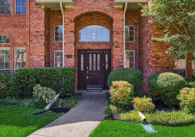 Photo 1 of Sale Pending at 2674 Orchid Dr, Richardson, TX 75082 | MLS# 21388296 | Listing updated on 2026-09-30
