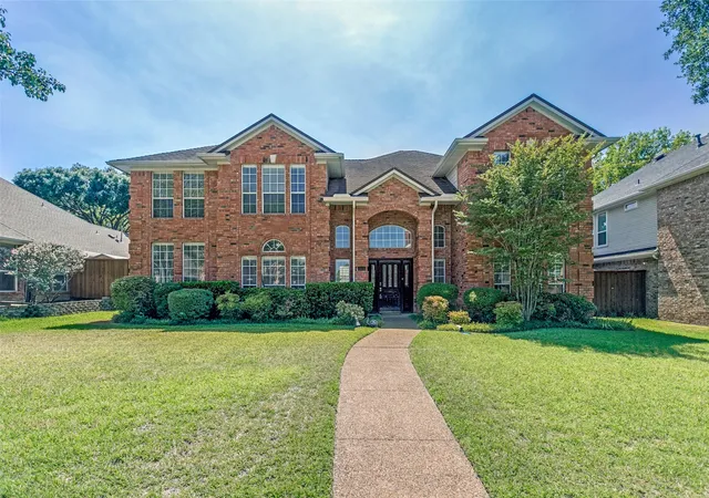 Photo 2 of Sale Pending at 2674 Orchid Dr, Richardson, TX 75082 | MLS# 21388296 | Listing updated on 2026-09-30