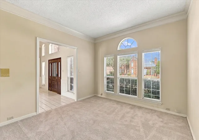 Photo 4 of Sale Pending at 2674 Orchid Dr, Richardson, TX 75082 | MLS# 21388296 | Listing updated on 2026-09-30