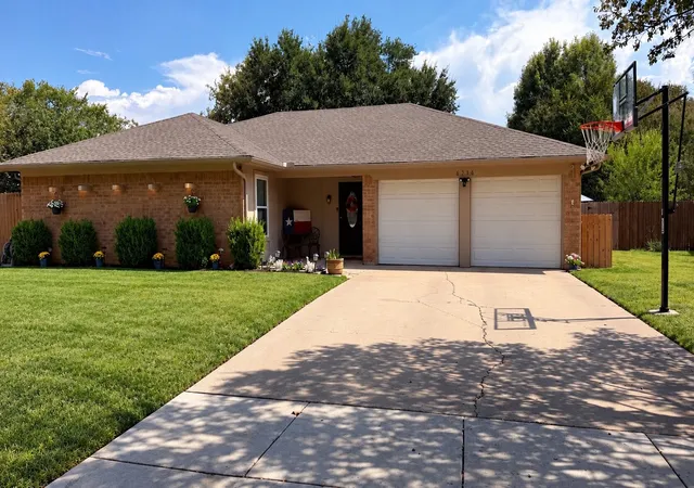 Photo 1 of Sale Pending at 6216 Shirley Dr, North Richland Hills, TX 76180 | MLS# 21388332 | Listing updated on 2026-10-08
