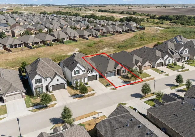 Photo 1 of Single family home for sale at 14828 Grissom Ave, Aledo, TX 76008 | MLS# 21388319 | Listing updated on 2026-10-03