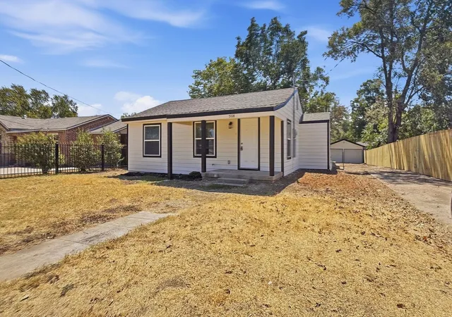 Photo 1 of Sale Pending at 5108 Dallas Ave, Fort Worth, TX 76112 | MLS# 21388338 | Listing updated on 2026-09-28