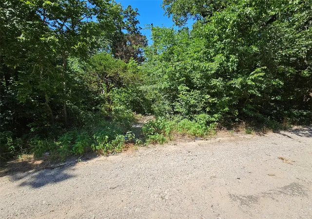 Photo 2 of Land for sale at Lot 2 Bird Hl Dr, Quinlan, TX 75474 | MLS# 21388378 | Listing updated on 2026-09-18