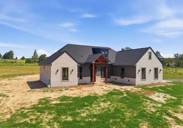 Photo 2 of Single family home for sale at 12067 Cr 3612, Murchison, TX 75778 | MLS# 21374965 | Listing updated on 2026-09-20