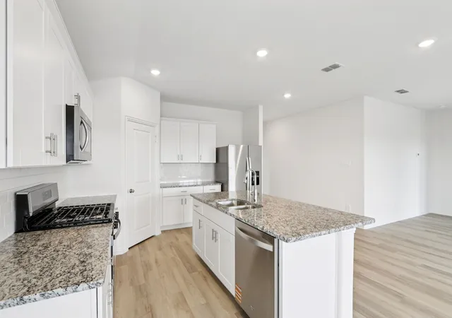 Photo 3 of Single family home for sale at 1754 Onion Crk Pl, Crandall, TX 75114 | MLS# 21387821 | Listing updated on 2026-10-06