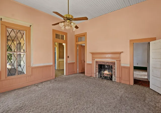 Photo 3 of Single family home for sale at 411 Ellis, Hughes Springs, TX 75656 | MLS# 21388412 | Listing updated on 2026-09-17