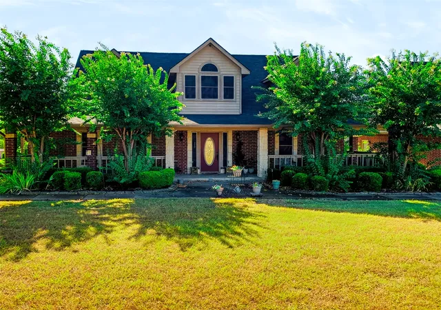 Photo 1 of Single family home for sale at 1189 Heritage Crk Dr, Rhome, TX 76078 | MLS# 21387360 | Listing updated on 2026-09-16