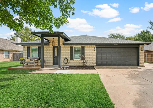 Photo 1 of Single family home for sale at 705 Western Trl, Keller, TX 76248 | MLS# 21386438 | Listing updated on 2026-10-09