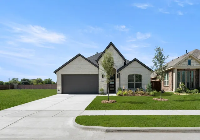 Photo 1 of Sale Pending at 2114 Ash Ct, Venus, TX 76084 | MLS# 21388664 | Listing updated on 2026-09-29
