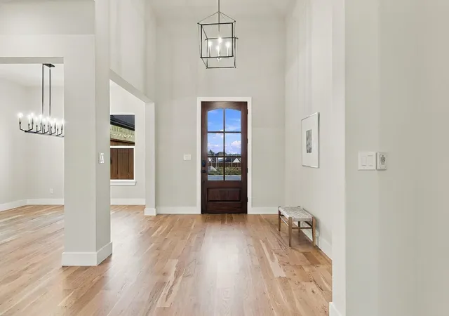 Photo 3 of Single family home for sale at 1830 Heritage Knoll Dr, Sherman, TX 75092 | MLS# 21388665 | Listing updated on 2026-09-21