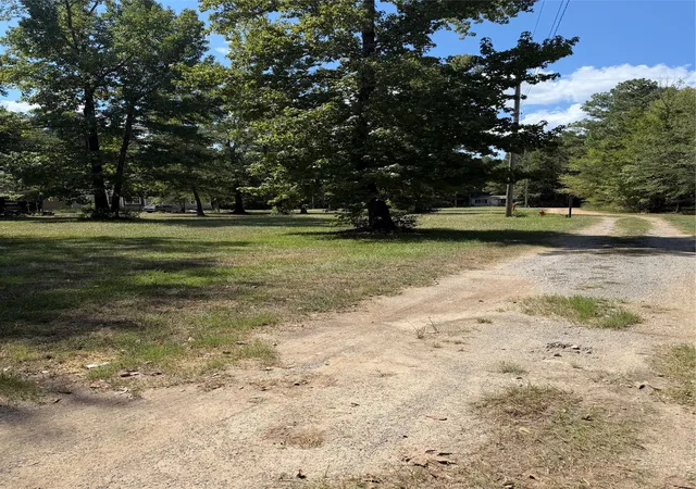 Photo 3 of Manufactured home for sale at 4055 Gallemore Ln, Shreveport, LA 71107 | MLS# 21388427 | Listing updated on 2026-10-01
