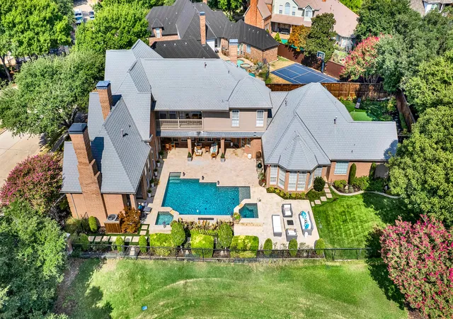 Photo 3 of Sale Pending at 5325 Blake Dr, Plano, TX 75093 | MLS# 21386032 | Listing updated on 2026-09-28