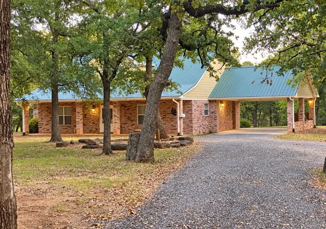 Photo 1 of Land for sale at 3704 County Rd 220, Gainesville, TX 76240 | MLS# 21388666 | Listing updated on 2026-09-21