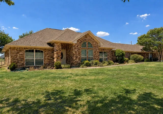 Photo 1 of Single family home for sale at 2214 White Ln, Haslet, TX 76052 | MLS# 21385337 | Listing updated on 2026-10-09