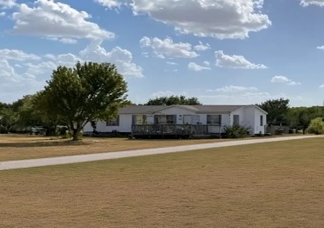 Photo 1 of Multi family home for sale at 902 Old Church Rd, Waxahachie, TX 75165 | MLS# 21387919 | Listing updated on 2026-09-25