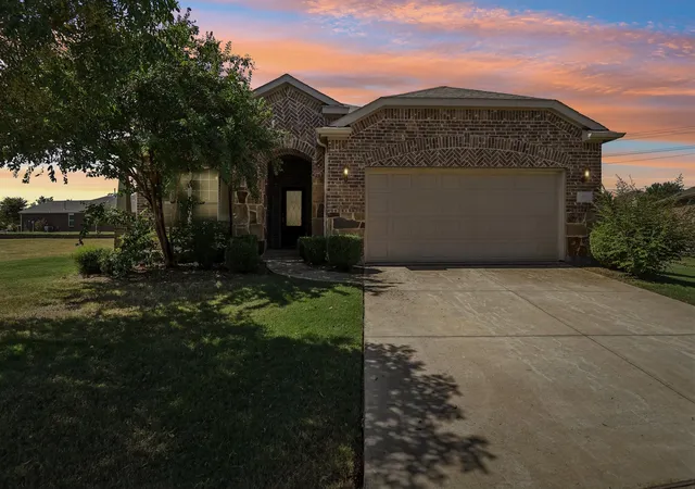 Photo 1 of Single family home for sale at 3277 Castaway Ln, Frisco, TX 75036 | MLS# 21388324 | Listing updated on 2026-09-28