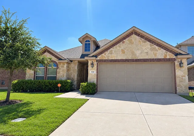 Photo 1 of Single family home for sale at 908 Lake Sierra Way, Little Elm, TX 75068 | MLS# 21388699 | Listing updated on 2026-10-07