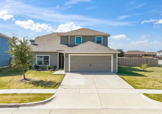 Photo 2 of Single family home for sale at 122 Austin Ave, Venus, TX 76084 | MLS# 21356307 | Listing updated on 2026-10-07