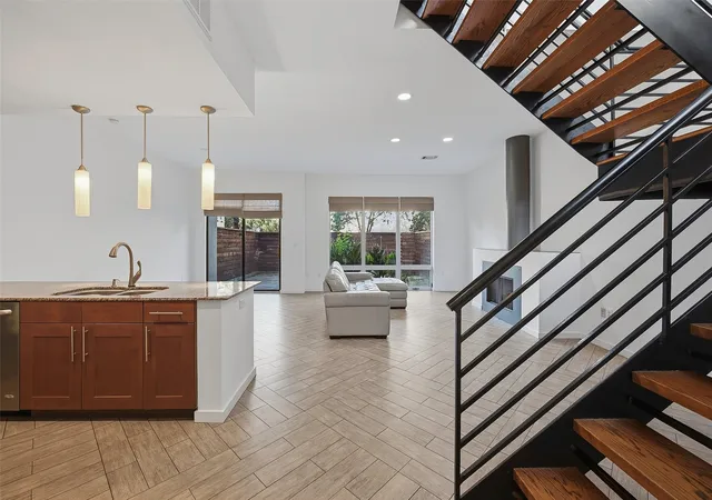 Photo 2 of Condo for sale at 2604 Museum Way #2106, Fort Worth, TX 76107 | MLS# 21388758 | Listing updated on 2026-09-22